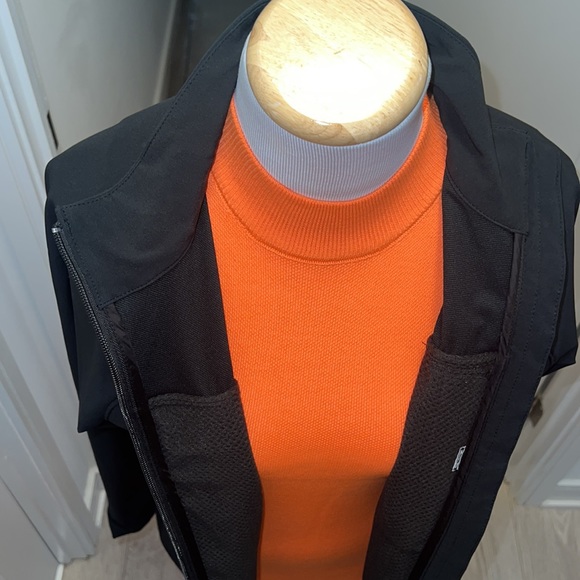 Marmot Brand New Jacket - Rain Jacket Shell Layering Piece Sleek Black Versatile - Picture 10 of 15